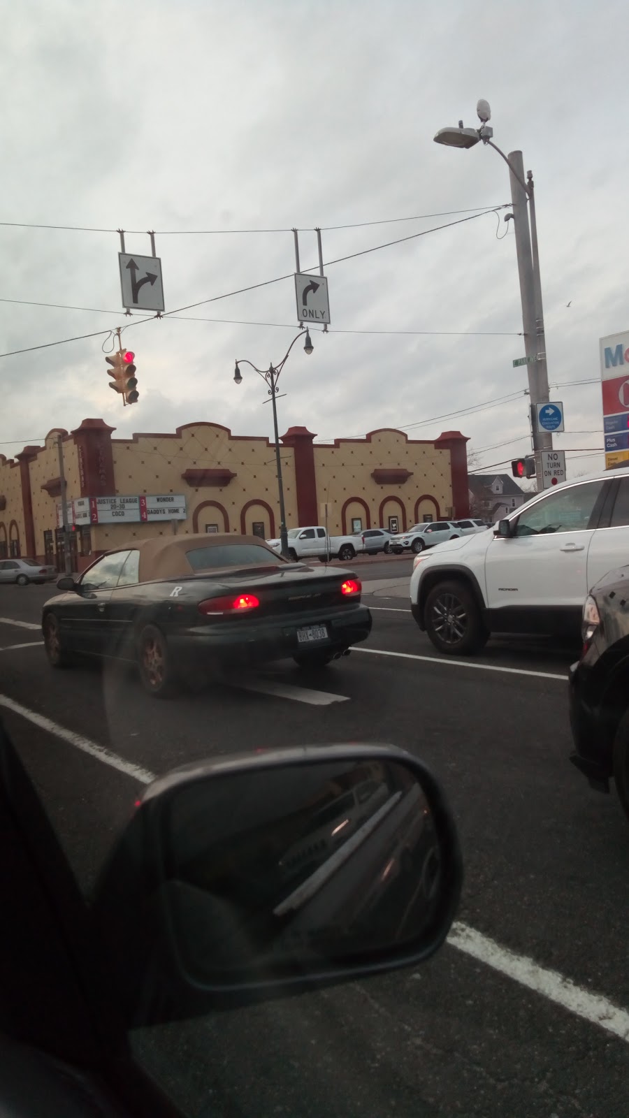 Long Beach Mobil | 203 E Park Ave, Long Beach, NY 11561, USA | Phone: (516) 889-9740