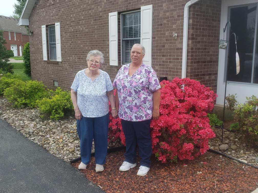 Hometown Manor Assisted Living Community | 103 Manor Dr, Bardstown, KY 40004, USA | Phone: (502) 348-4663