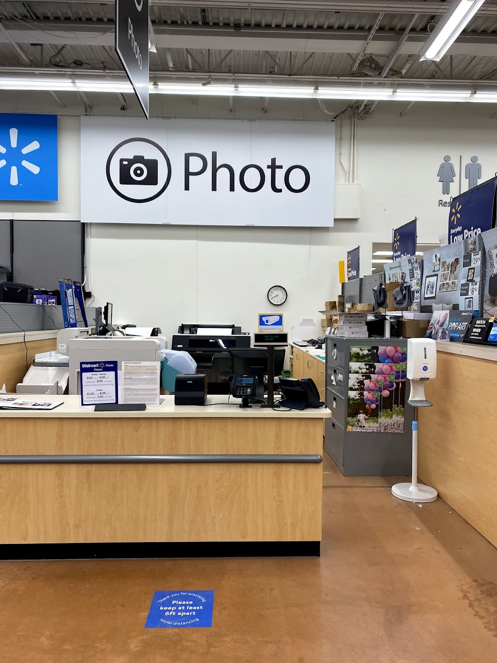 Walmart Photo Center | 1701 W Dorothy Ln, Moraine, OH 45439, USA | Phone: (937) 643-2718
