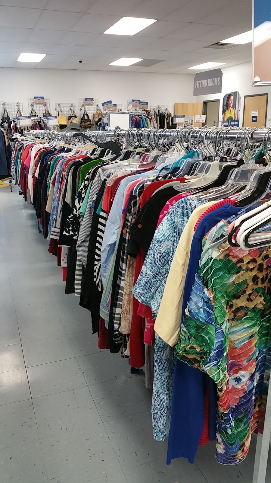 Goodwill | 4740 Hartland Pkwy, Lexington, KY 40515, USA | Phone: (859) 971-0743