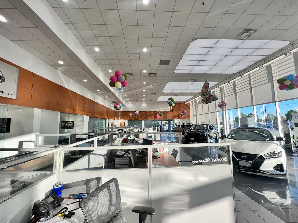 Burleson Nissan | 300 N Burleson Blvd, Burleson, TX 76028, USA | Phone: (817) 484-3500