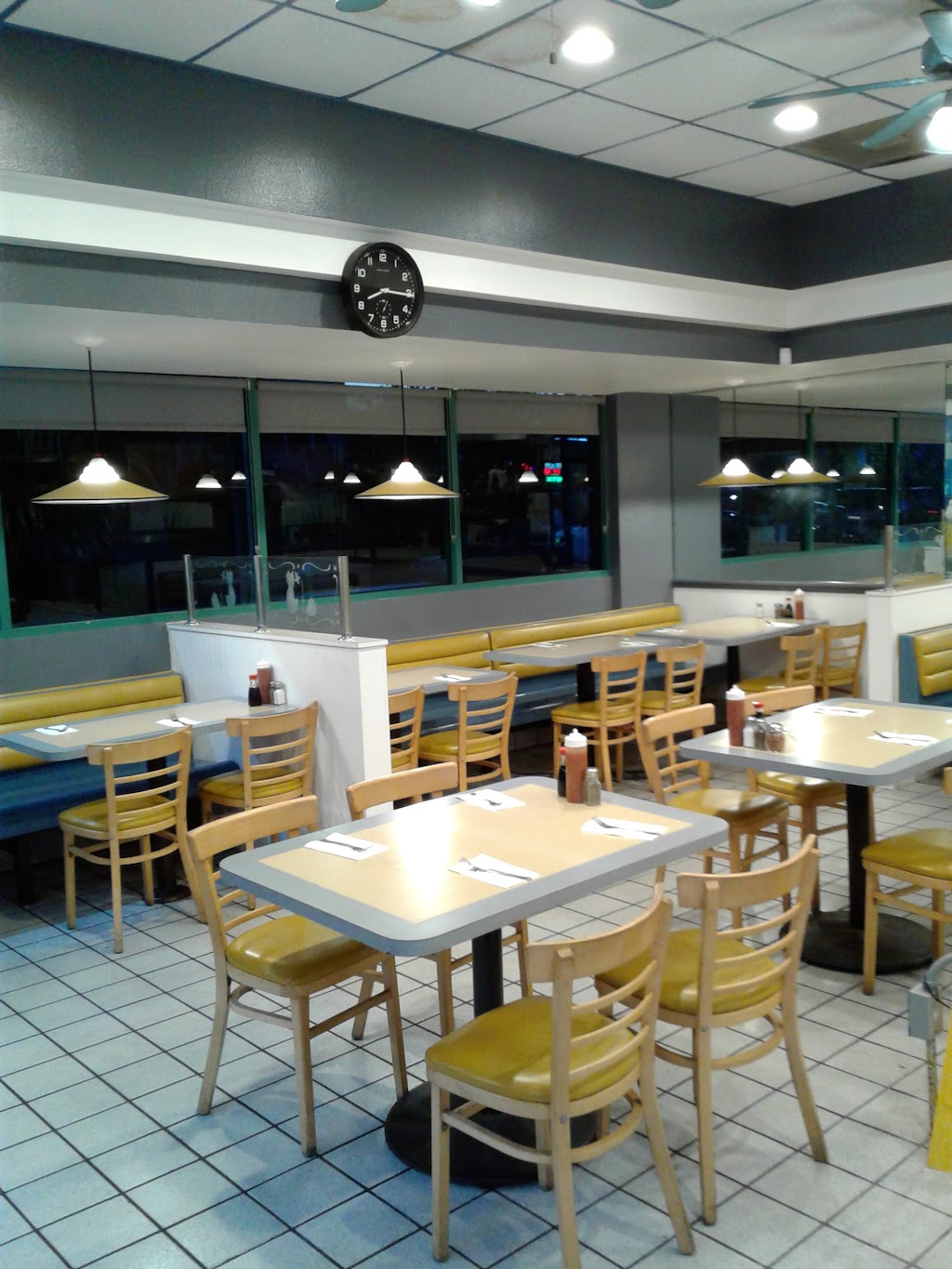 Thai Barbeque | 2801 E 7th St, Long Beach, CA 90804, USA | Phone: (562) 433-3368