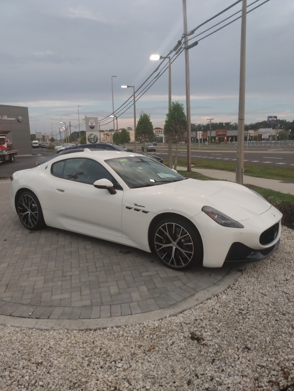 Maserati Sarasota | 7641 S Tamiami Trail, Sarasota, FL 34231, USA | Phone: (941) 925-1234