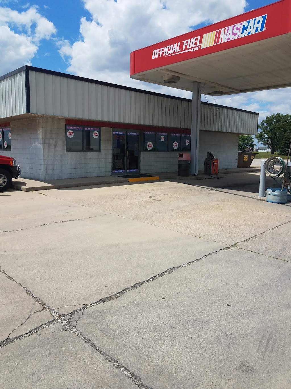 Bryan Fuel Stop | 2042 Williams County Rd 15, Bryan, OH 43506, USA | Phone: (419) 636-0523