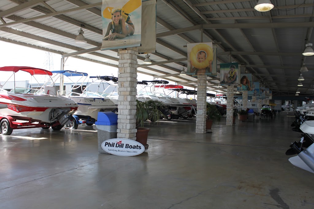 Phil Dill Boats | 1520 N Stemmons Fwy, Lewisville, TX 75067, USA | Phone: (972) 436-3581