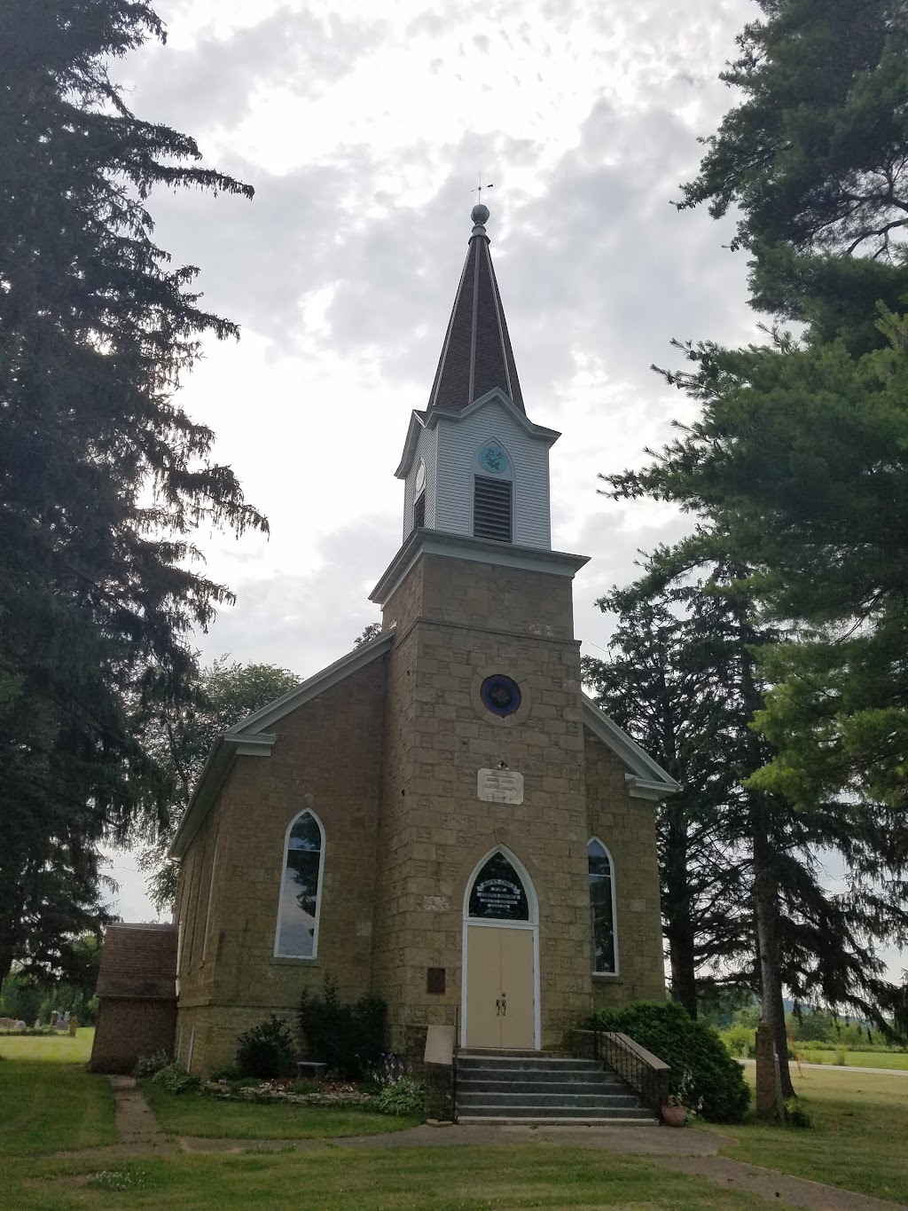 Salem-Ragatz Historic Church | S9505 Church Rd, Prairie Du Sac, WI 53578, USA | Phone: (608) 644-8444
