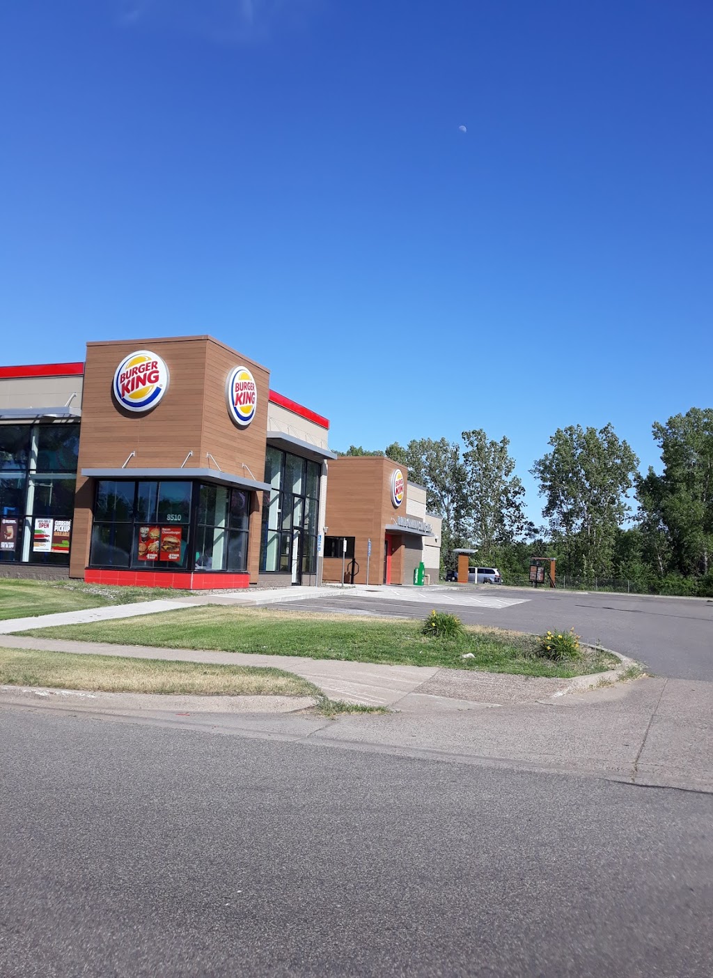 Burger King | 8510 Edinburgh Centre Dr, Brooklyn Park, MN 55443 | Phone: (763) 493-5255