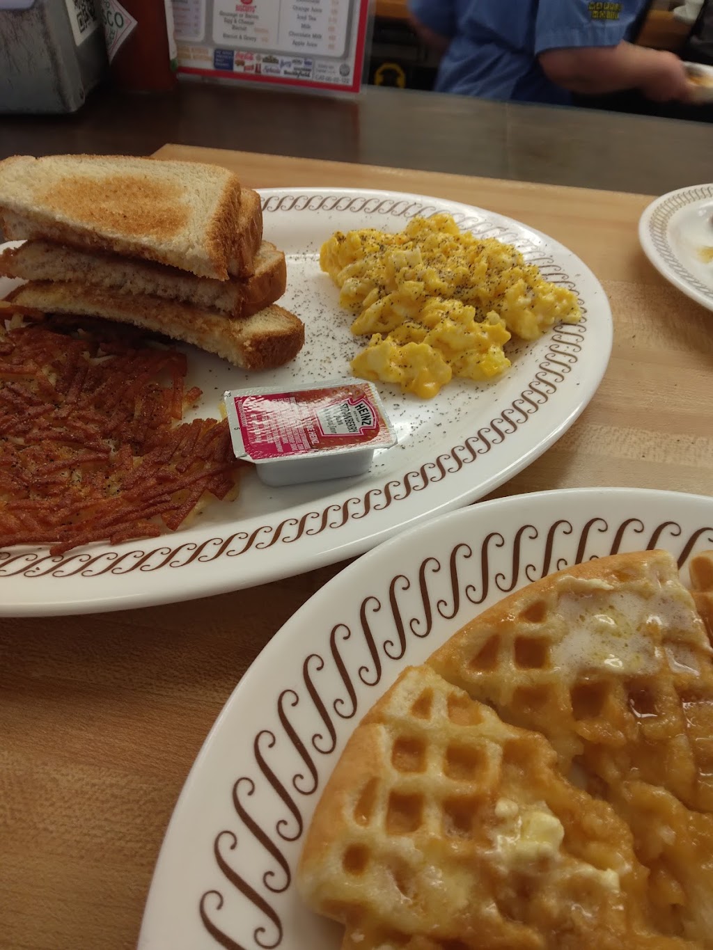 Waffle House | 875 Johnston Pkwy, Kenly, NC 27542, USA | Phone: (919) 284-2022