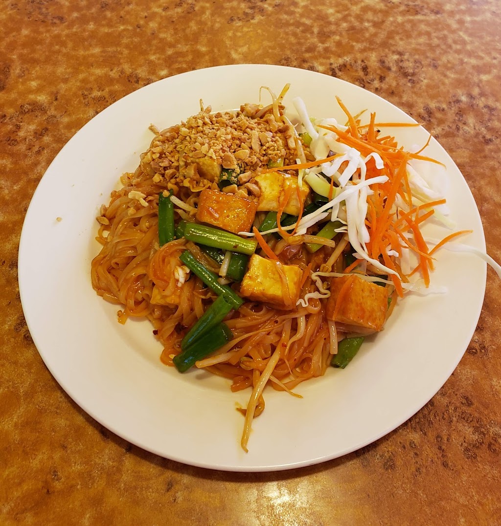 Thai Charlies Restaurant | 920 Bay St, Port Orchard, WA 98366, USA | Phone: (360) 519-3983