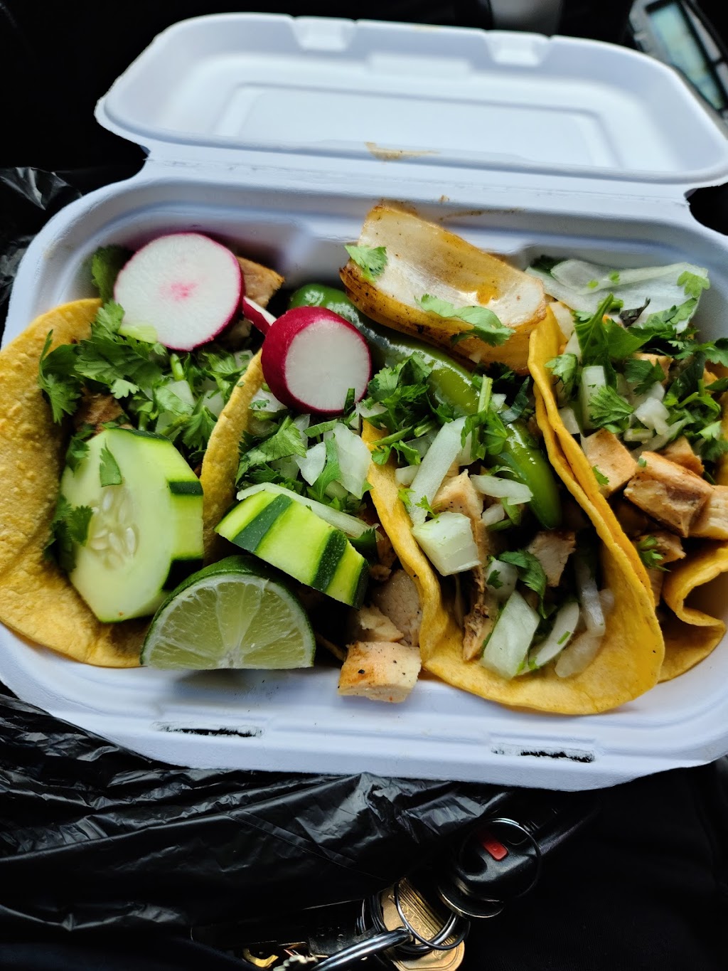 Tacos El Pariente | 20220 Frederick Rd, Germantown, MD 20876, USA | Phone: (240) 676-2426