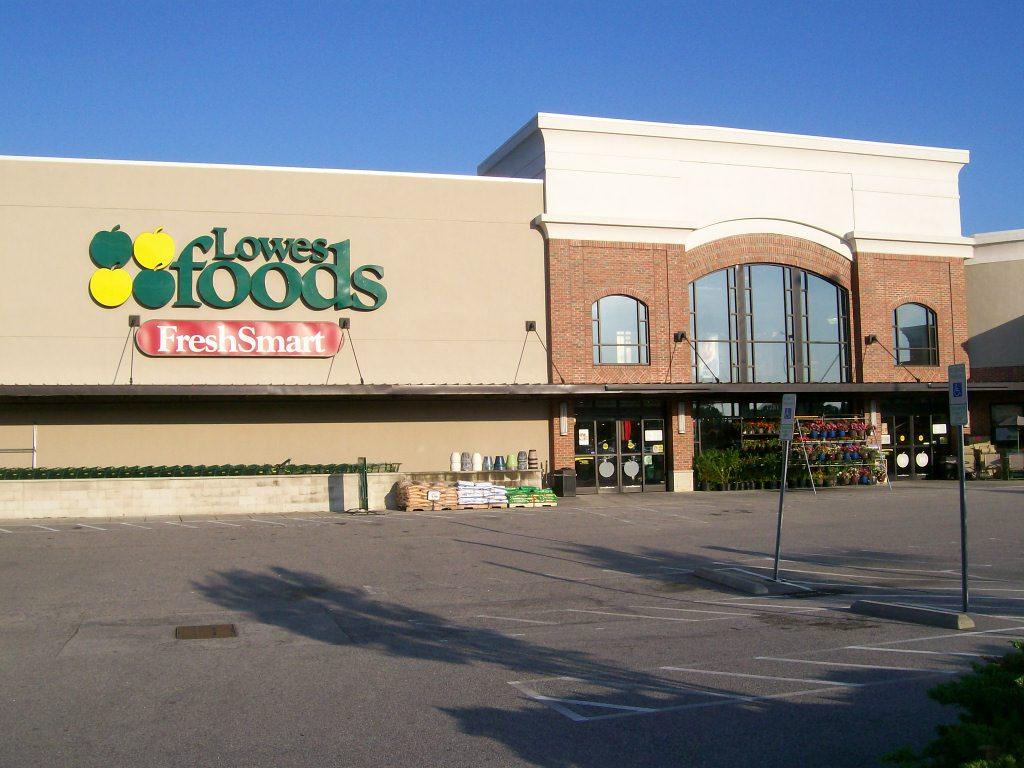 Lowes Foods on NC Hwy 42 West | 7281 NC-42, Raleigh, NC 27603, USA | Phone: (919) 329-6692