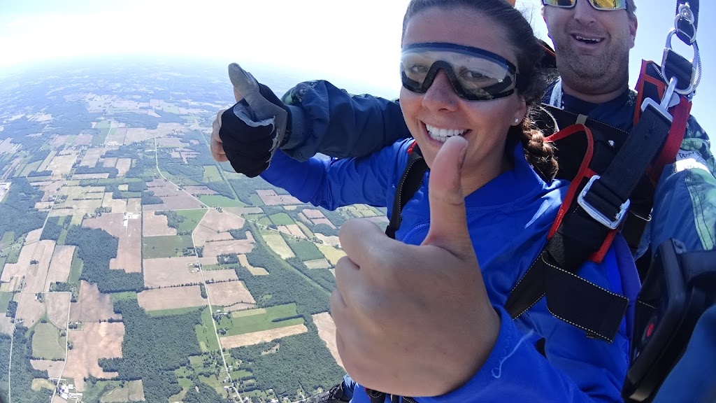 Western New York Skydiving | 4906 Pine Hill Rd, Albion, NY 14411, USA | Phone: (716) 597-7393