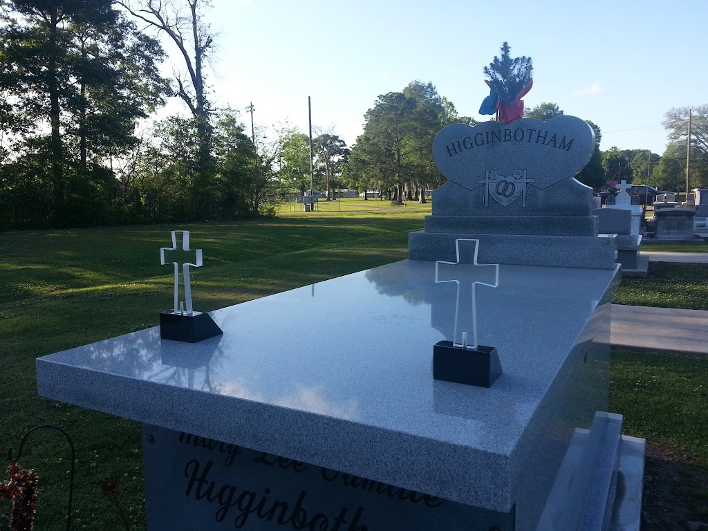 Our Lady of the Lake Cemetery | 1039 Catahoula Park Rd, St Martinville, LA 70582, USA | Phone: (337) 394-4679