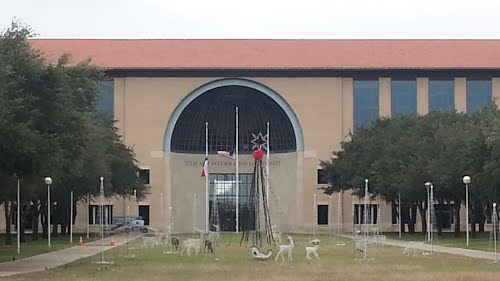 Texas A&M International University - university  | Photo 3 of 10 | Address: 5201 University Blvd, Laredo, TX 78041, USA | Phone: (956) 326-2001