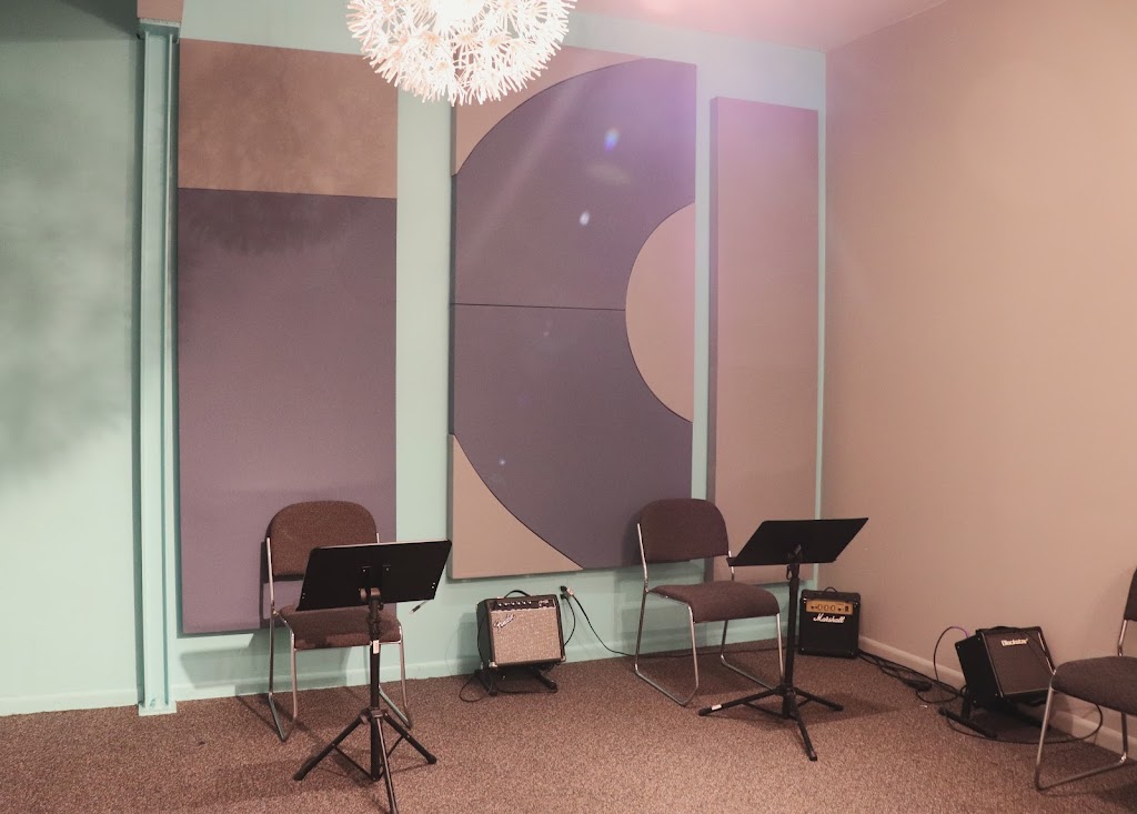 Northville Guitar Lessons | 18600 Northville Rd, Northville, MI 48168, USA | Phone: (248) 308-3799