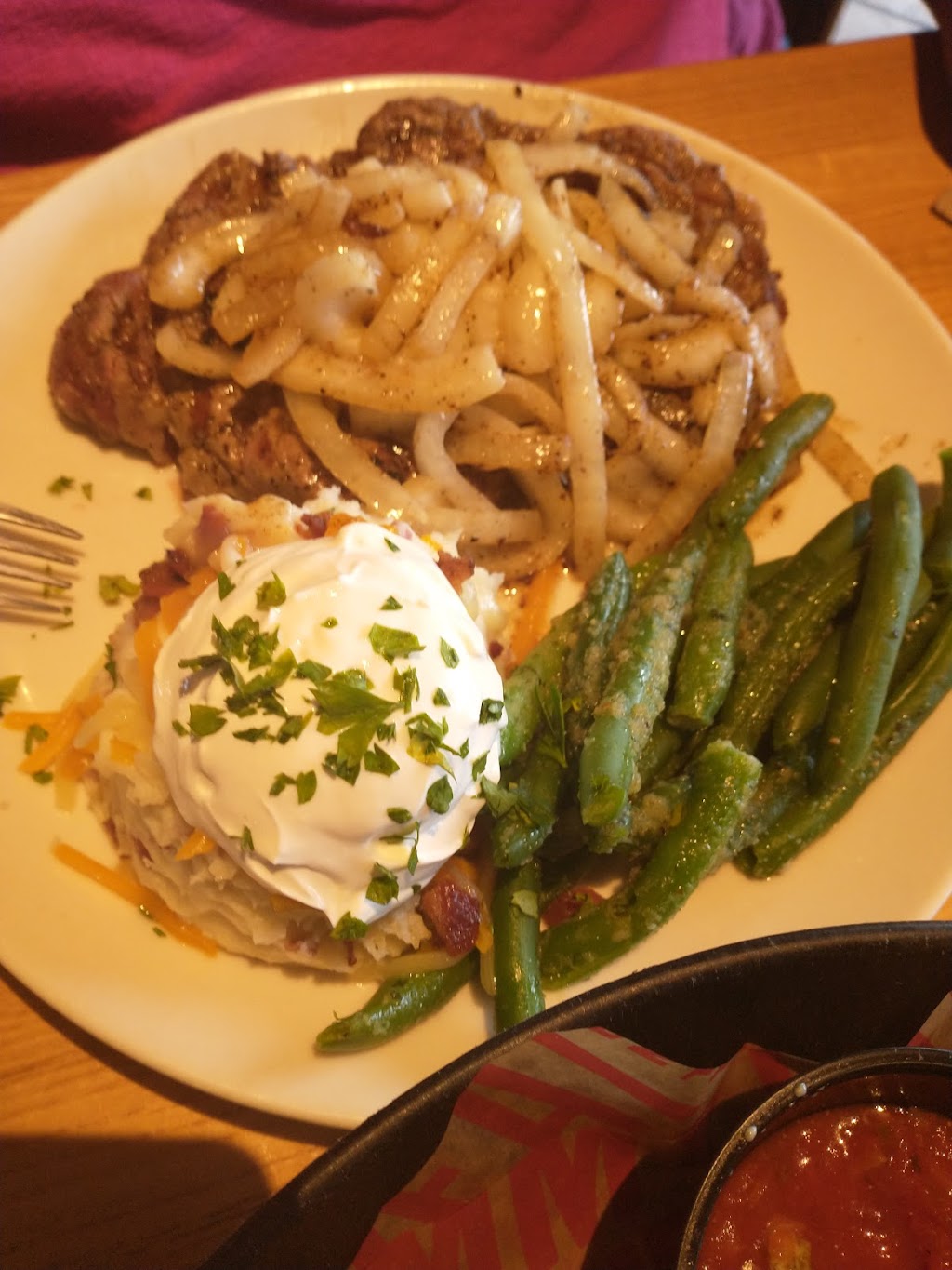 The New Deal Café | 5250 NE Halsey St, Portland, OR 97213, USA | Phone: (503) 546-1833