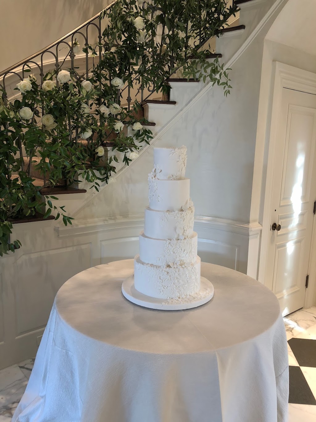 Rair Events Cakes | 5403 Dogwood Trail, Richmond, TX 77406, USA | Phone: (832) 865-5100