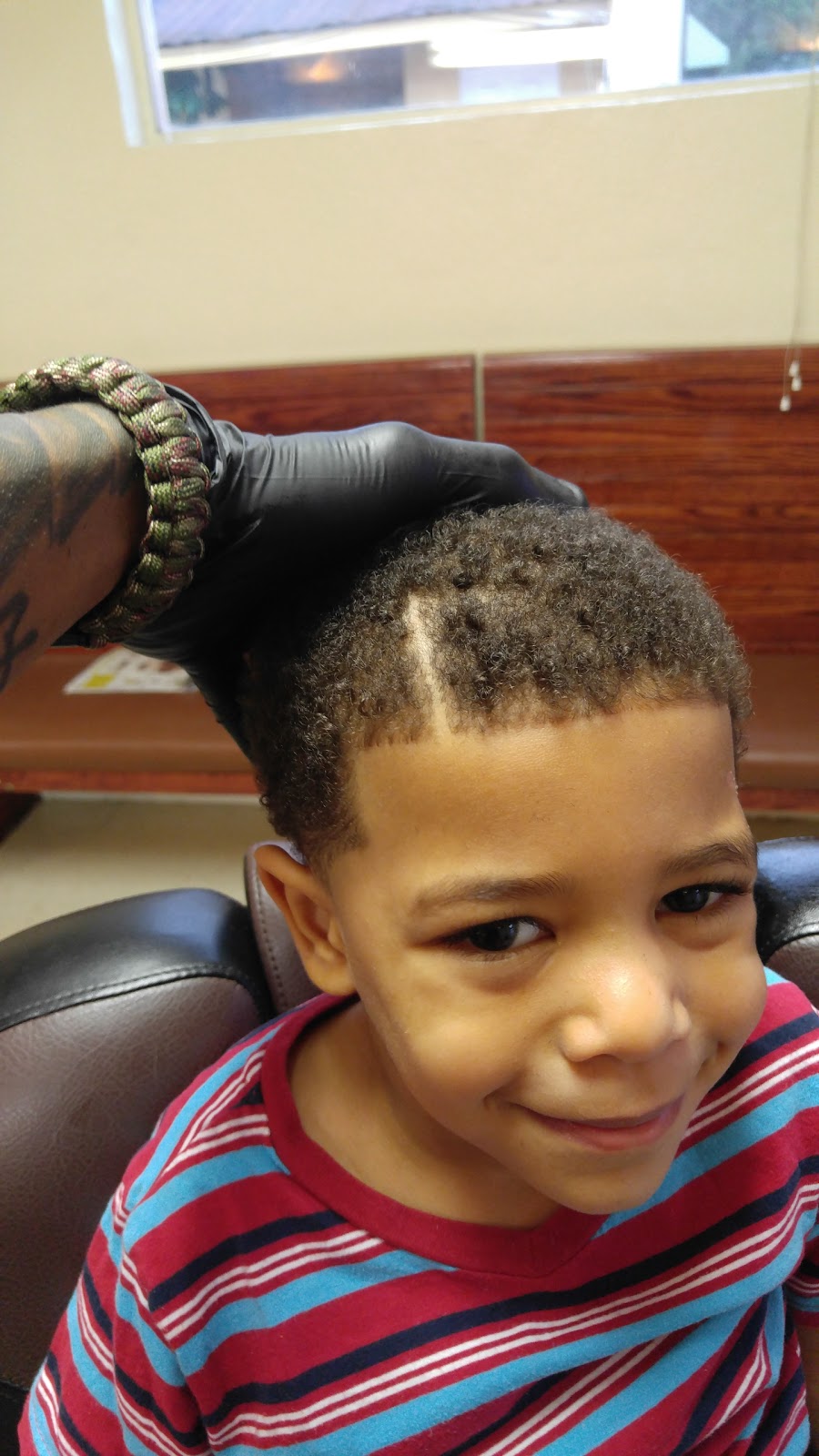 Kenfolk Cuts Barber Shop | 7847 US-301, Riverview, FL 33578, USA | Phone: (813) 495-3033