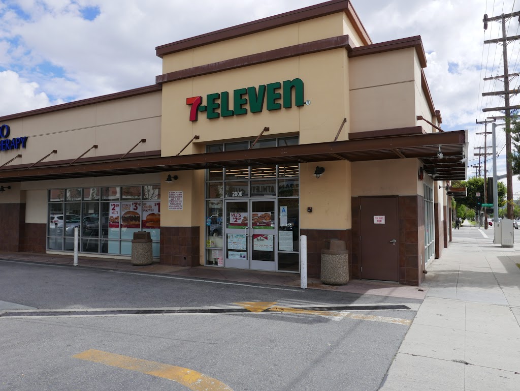 7-Eleven | 2000 N Hollywood Way, Burbank, CA 91505, USA | Phone: (818) 845-2711