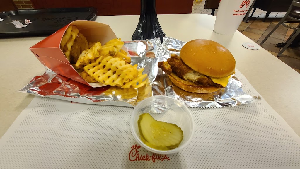 Chick-fil-A | 4980 Houston Rd, Florence, KY 41042, USA | Phone: (859) 594-4800