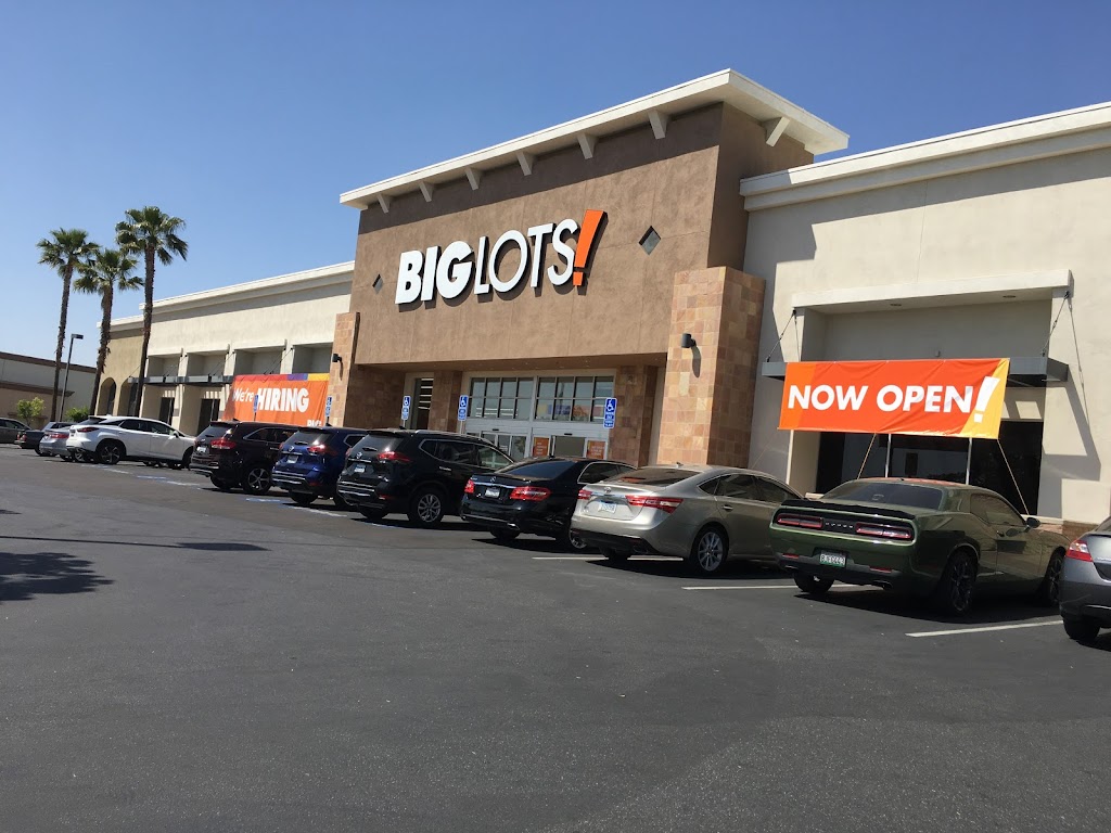 Big Lots 2620 Canyon Springs Pkwy, Riverside, CA 92507