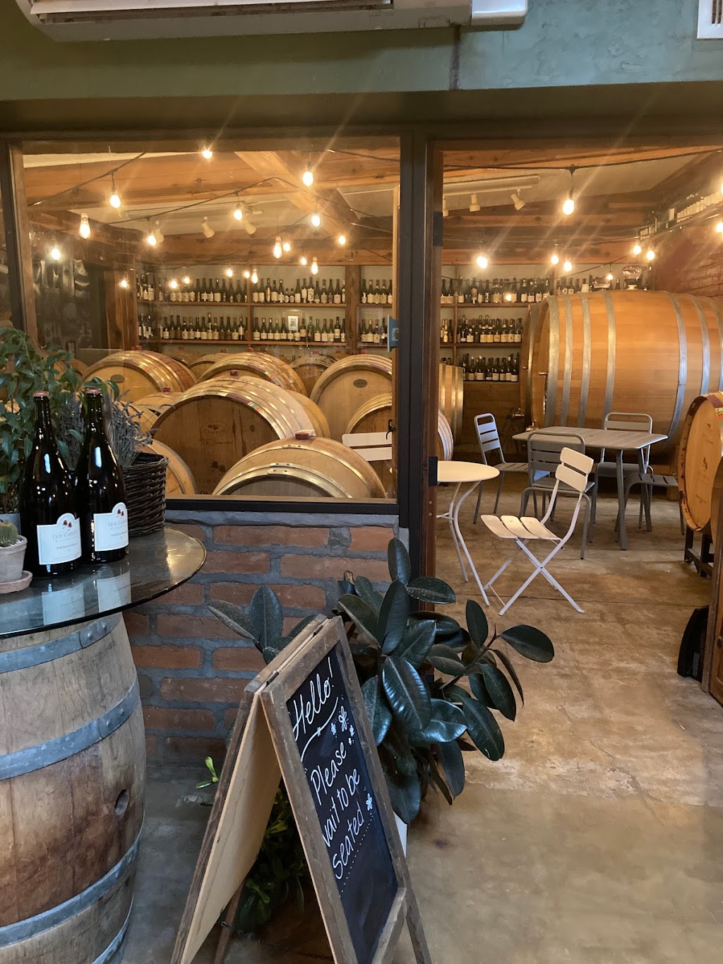 Dos Cabezas WineWorks | 3248 AZ-82, Sonoita, AZ 85637, USA | Phone: (520) 455-5141