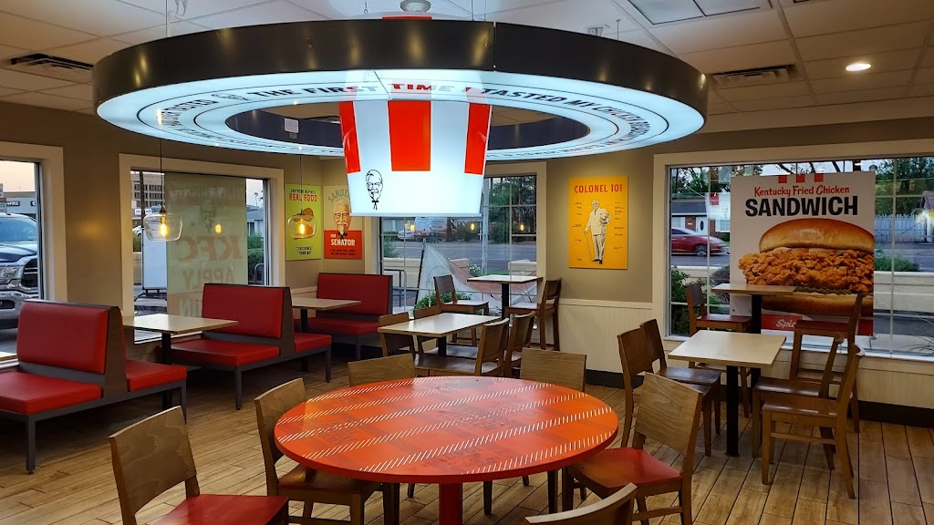 KFC | 1749 W Bethany Home Rd, Phoenix, AZ 85015, USA | Phone: (602) 242-4250