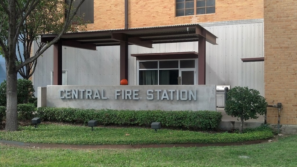 Denton Fire Department / Museum | 332 E Hickory St, Denton, TX 76201, USA | Phone: (940) 349-8840