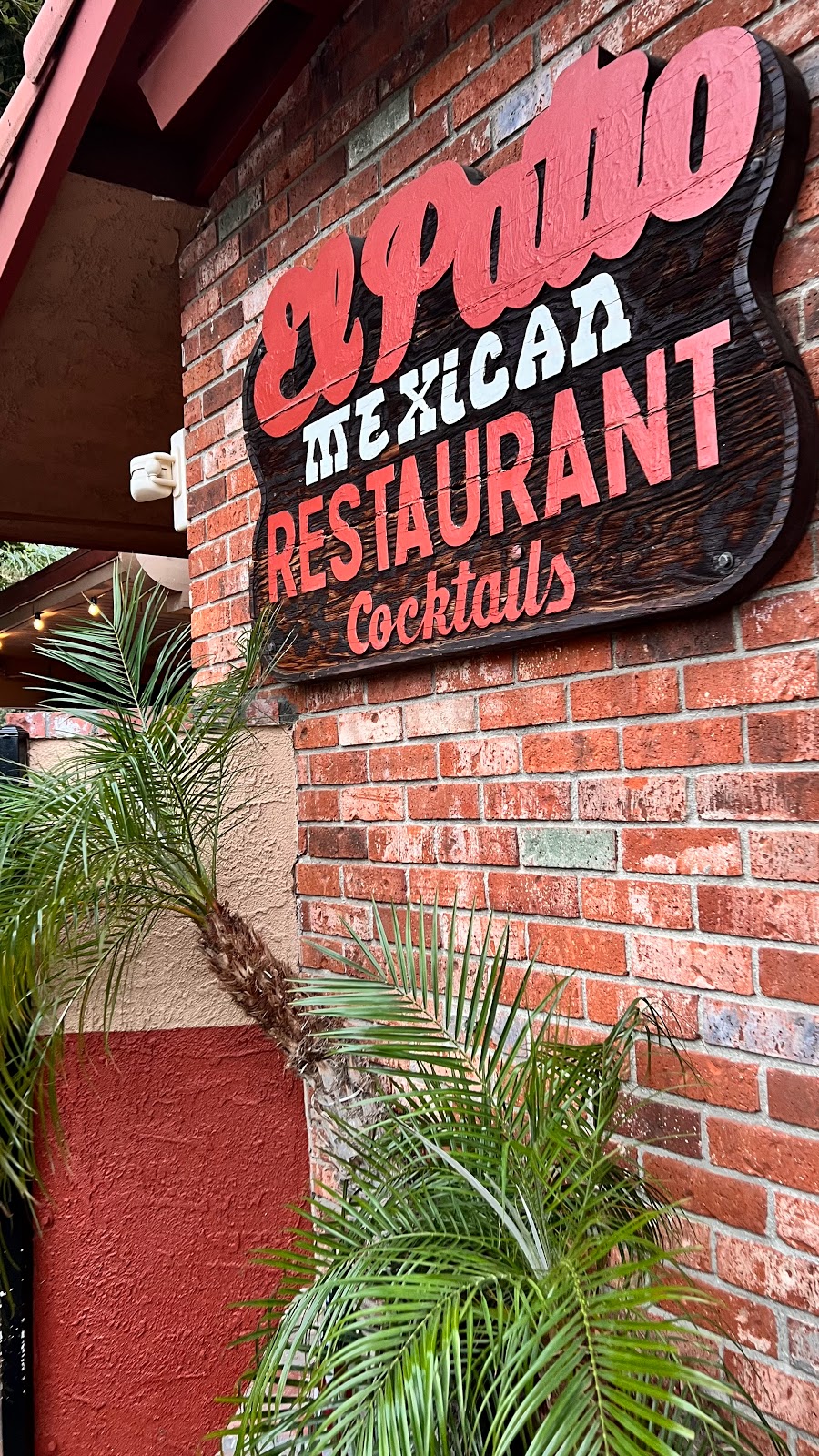 El Patio Restaurant | 4351 Township Ave, Simi Valley, CA 93063, USA | Phone: (805) 527-5054