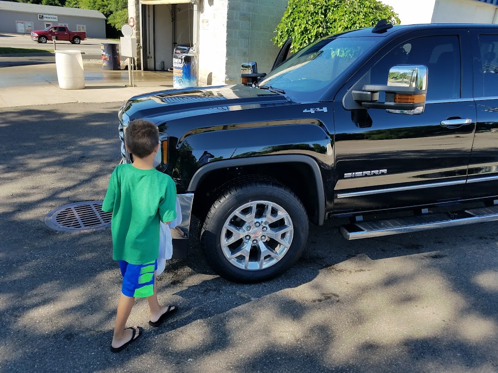 Waterworks Car Wash | 7020 Cooley Lake Rd, Waterford Twp, MI 48327, USA | Phone: (248) 360-4500