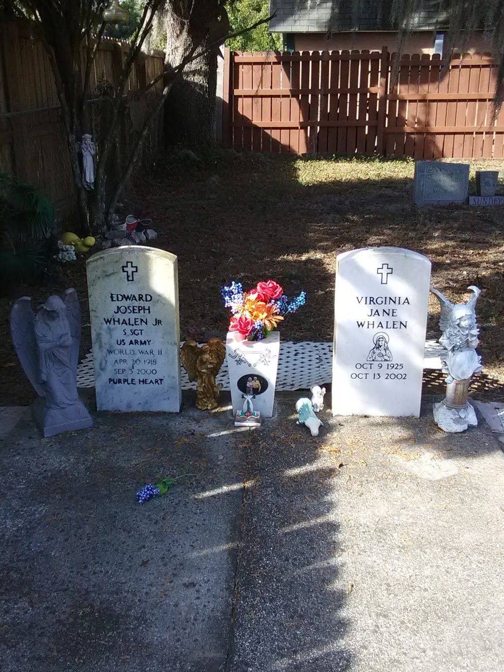 Seffner Cemetery | 609 E Wheeler Rd, Seffner, FL 33584, USA | Phone: (813) 689-4412