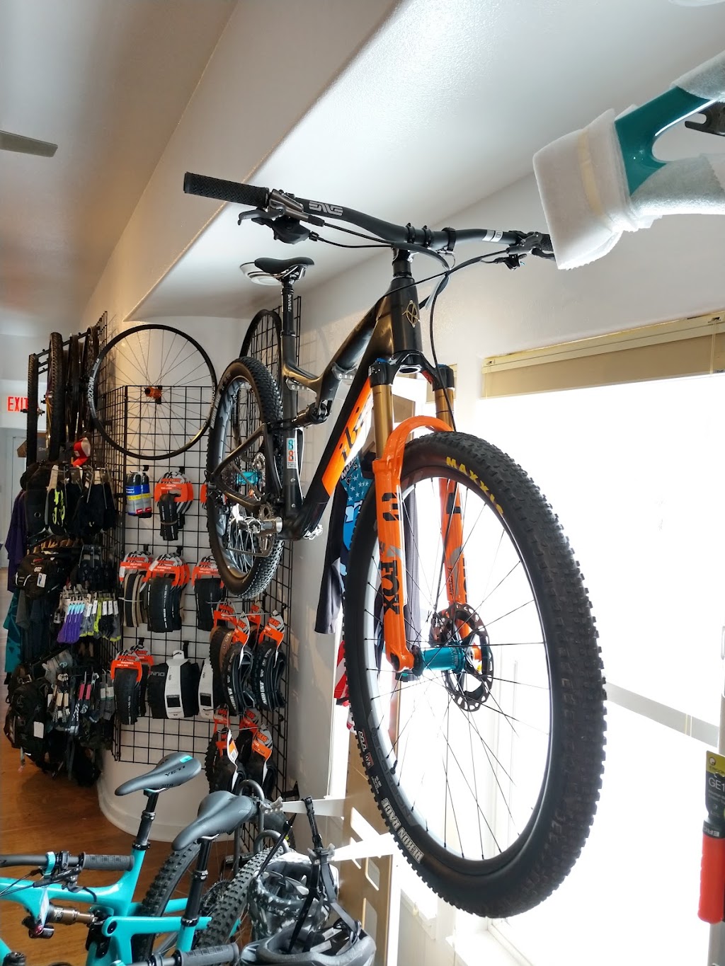 Blue Mounds Bicycle Works | 11000 Division St, Blue Mounds, WI 53517, USA | Phone: (608) 800-2928