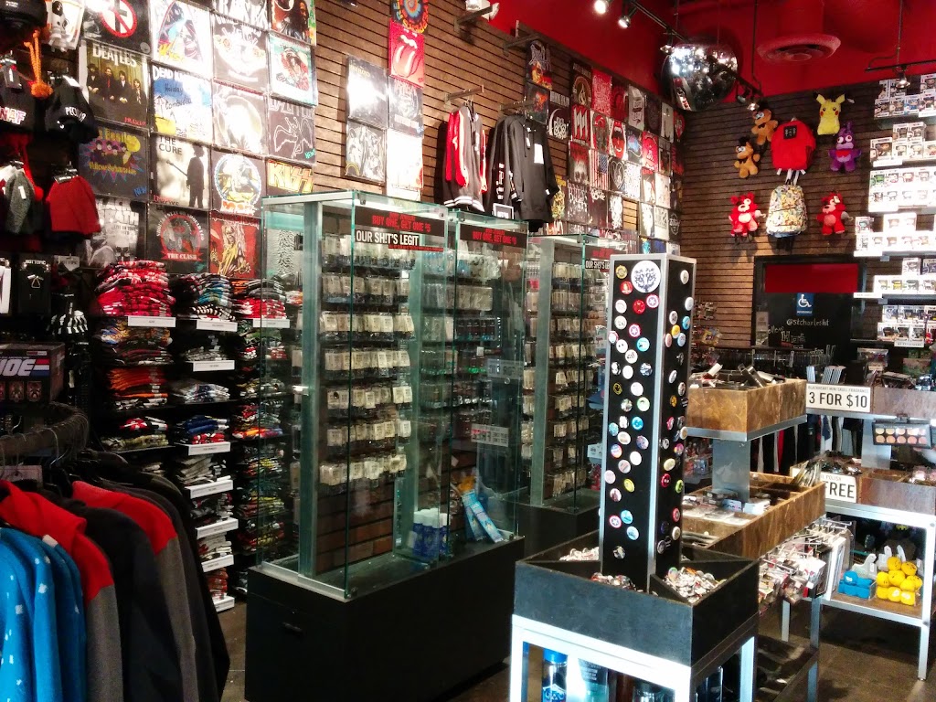 Hot Topic | 11110 Mall Cir SPC J02C, Waldorf, MD 20603, USA | Phone: (301) 885-2950