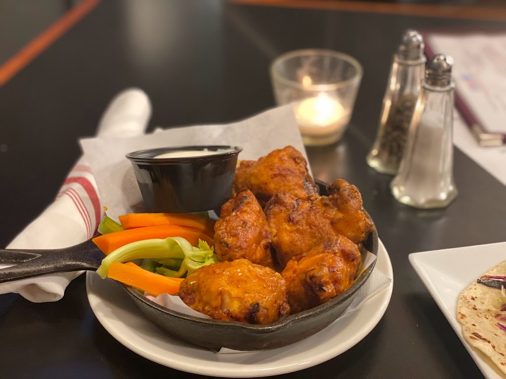 Curtains Bar and Restaurant | 150 Avenel St, Avenel, NJ 07001, USA | Phone: (732) 582-4595