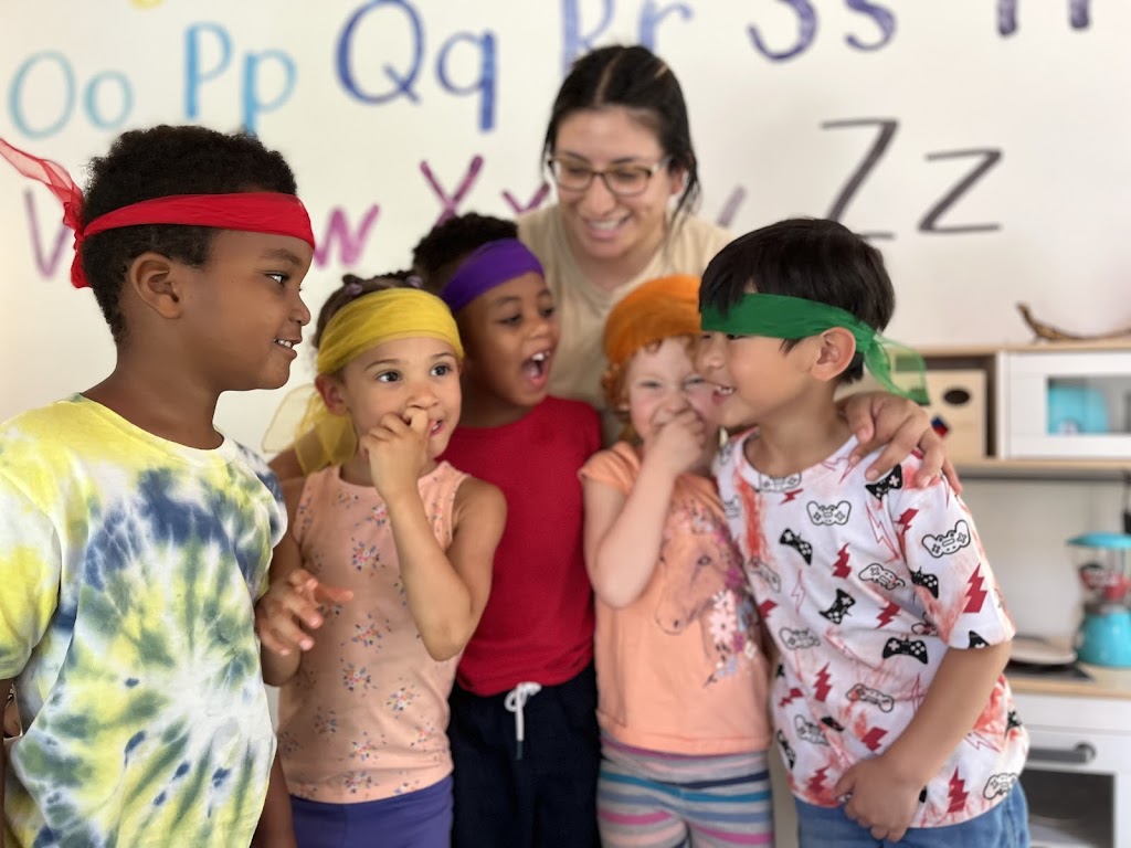 Willowcrest School | 10506 Magnolia Blvd, North Hollywood, CA 91601, USA | Phone: (818) 732-8760