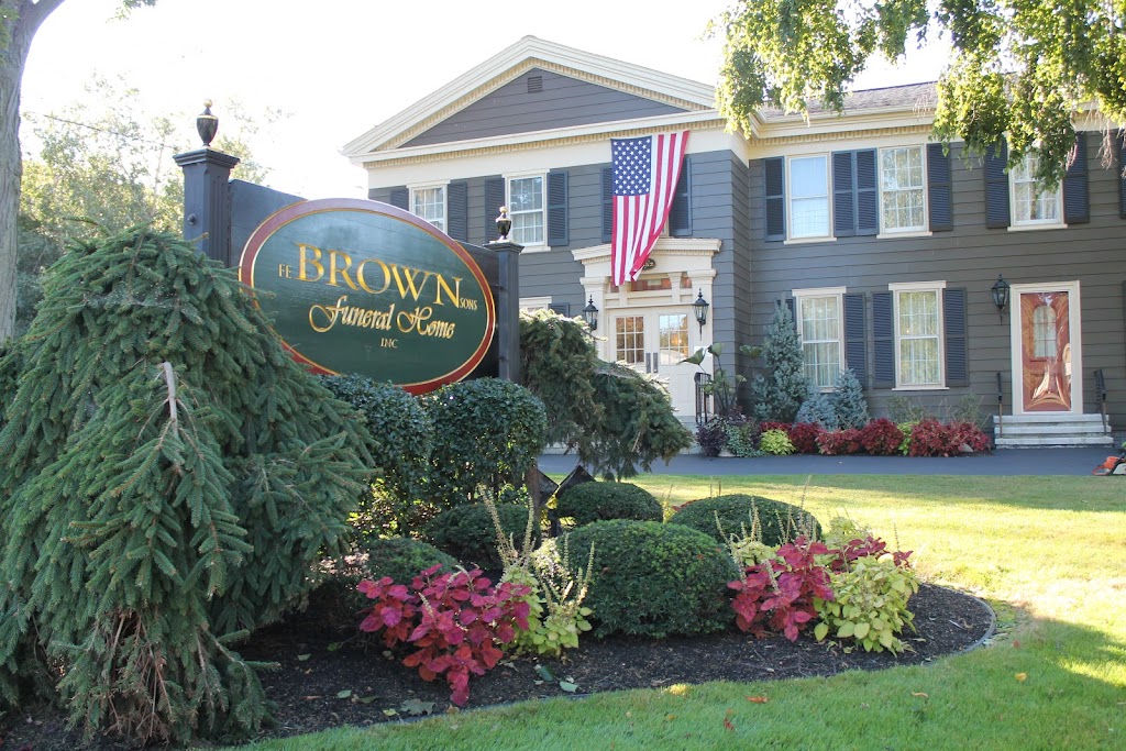 F E Brown Sons Funeral Home | 6575 E Quaker St, Orchard Park, NY 14127, USA | Phone: (716) 662-9321
