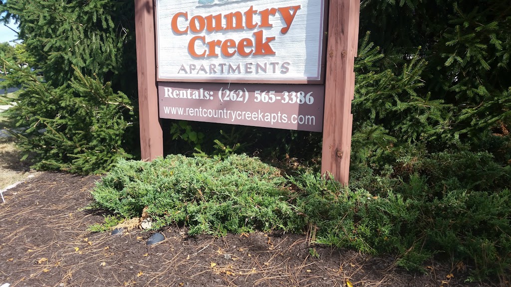 Country Creek Apartments | 2628 Pebble Valley Rd, Waukesha, WI 53188, USA | Phone: (262) 565-3386
