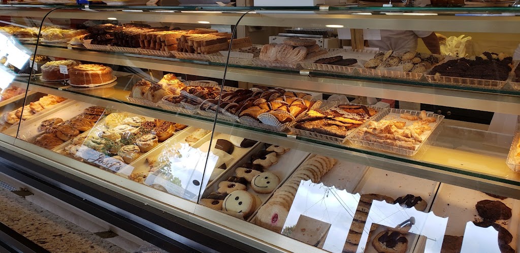 Josefs European Pastry Shop | 21150 Mack Ave, Grosse Pointe Woods, MI 48236, USA | Phone: (313) 881-5710