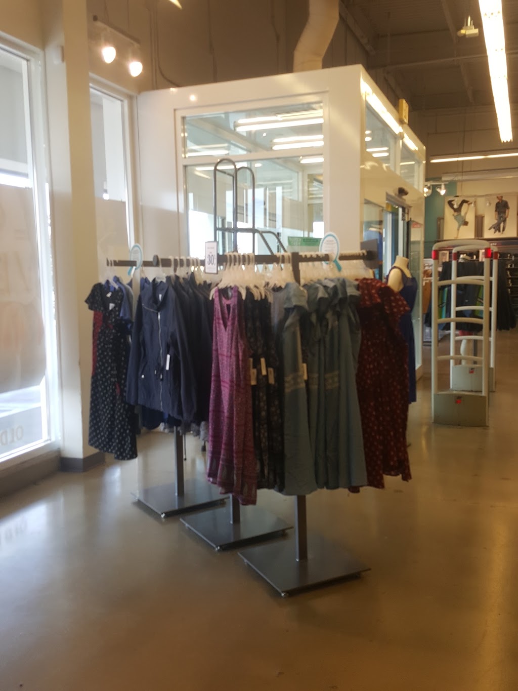 Old Navy | 3401 E Fairview Ave, Meridian, ID 83642 | Phone: (208) 419-3875