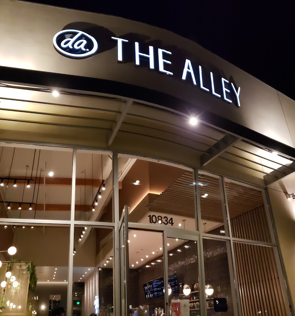 THE ALLEY - FOUNTAIN VALLEY | 10834 Warner Ave, Fountain Valley, CA 92708, USA | Phone: (657) 205-0754