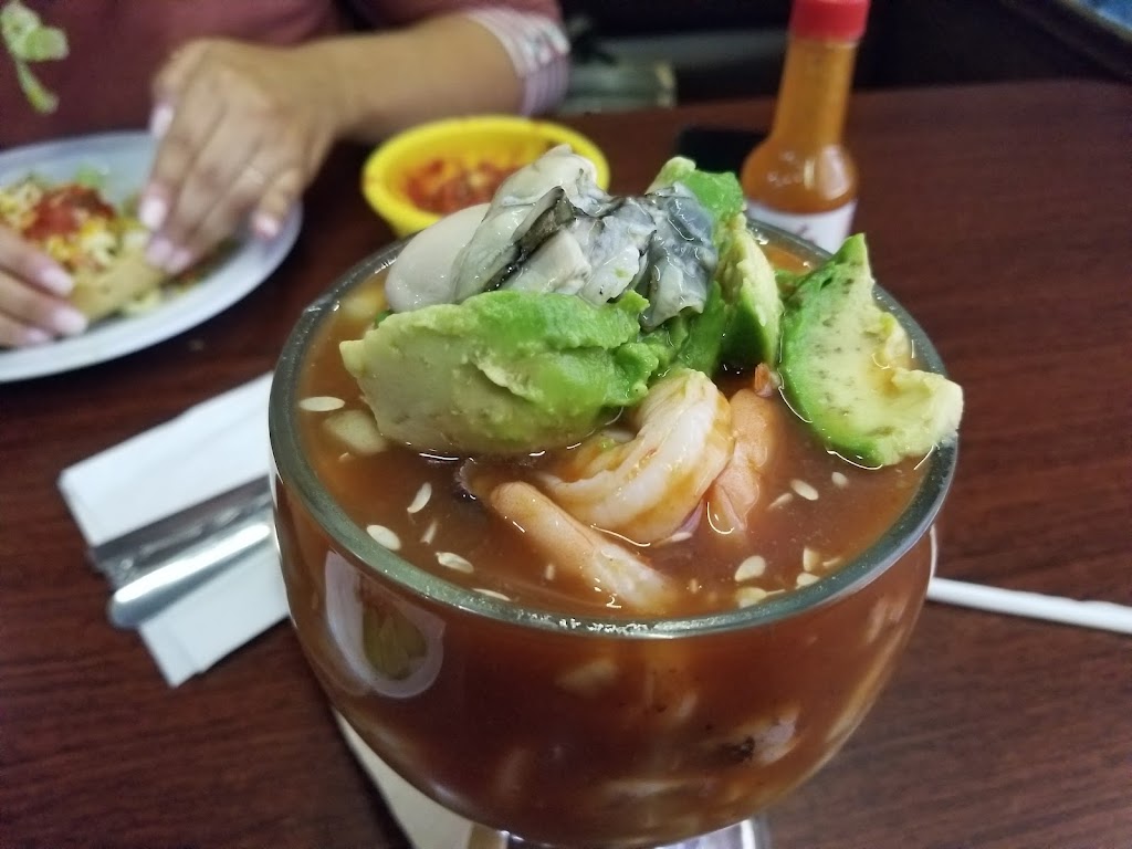 Mariscos del Mar de Cortez | 109 10th St, Ramona, CA 92065, USA | Phone: (760) 789-7500