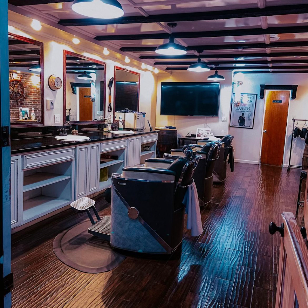 Shoreline Barbershop Newport Beach | 512 W Balboa Blvd, Newport Beach, CA 92661, USA | Phone: (949) 220-7712