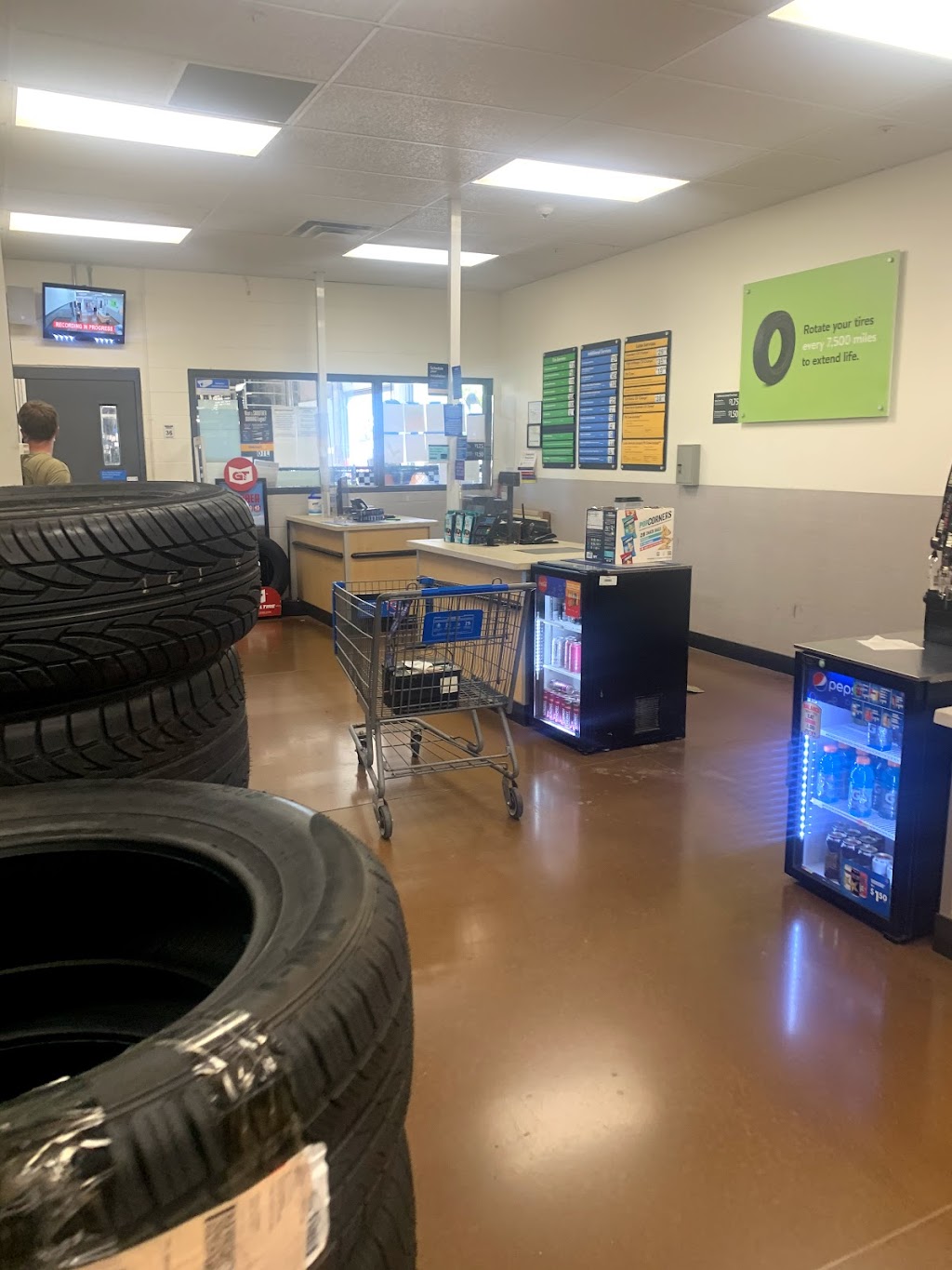 Walmart Auto Care Centers | 7150 Camino Arroyo Dr, Gilroy, CA 95020, USA | Phone: (408) 848-8172