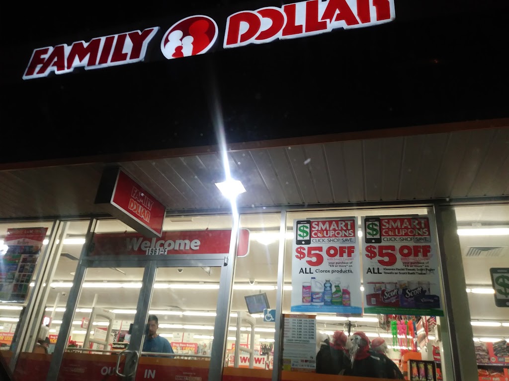 Family Dollar | 1961 Brownsboro Rd, Louisville, KY 40206 | Phone: (502) 822-7939