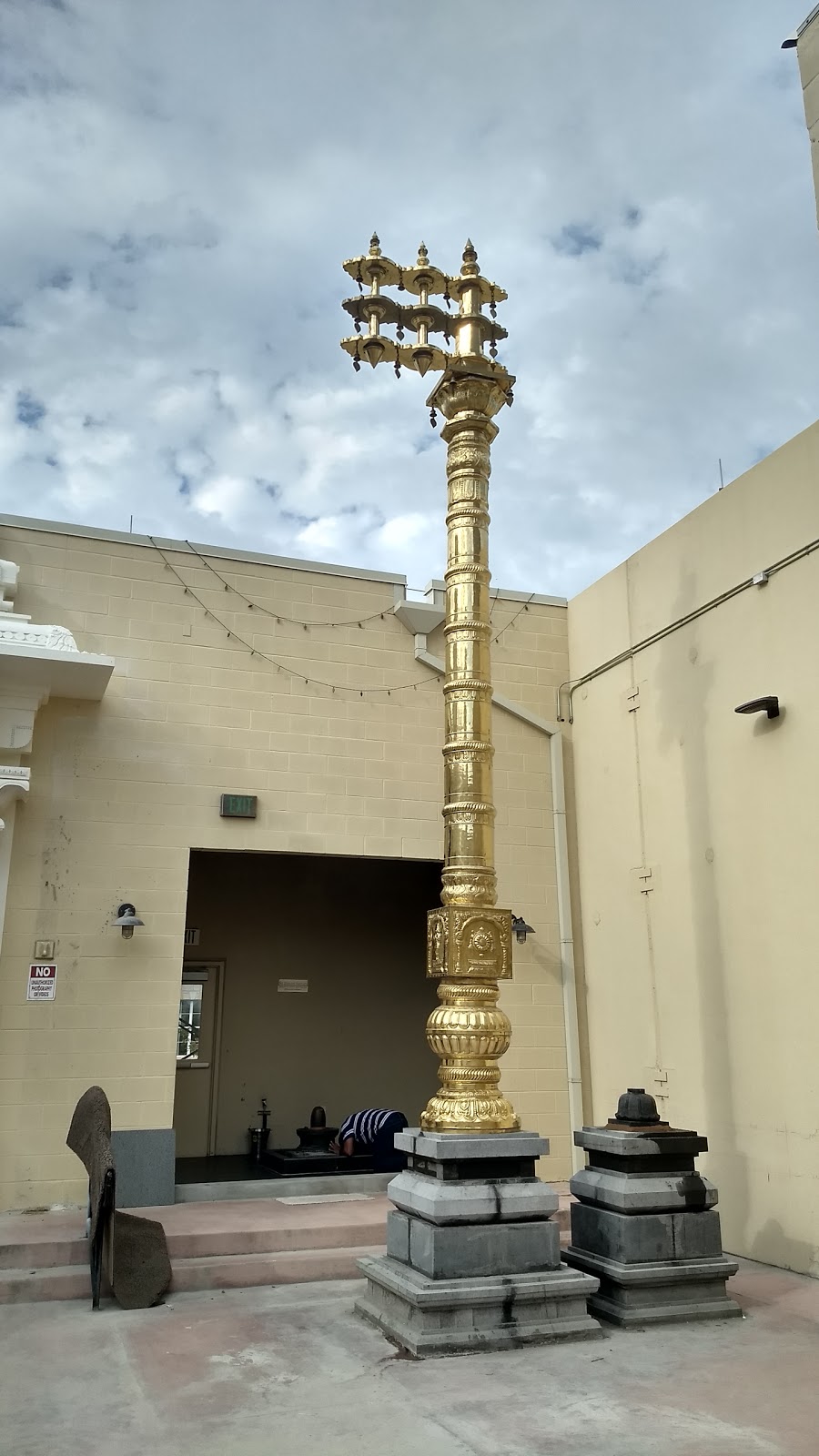 Austin Hindu Temple & Comm Center | 9801 Decker Lake Rd, Austin, TX 78724, USA | Phone: (512) 927-0000