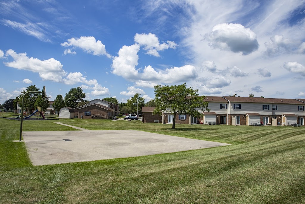 Williamsburg Square Apartments | 1400 W Market St, Celina, OH 45822, USA | Phone: (419) 586-2850