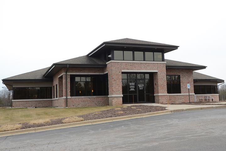 Ridgeview Dental Group | W178 N9201 Water Tower Pl #100, Menomonee Falls, WI 53051, USA | Phone: (262) 251-8704