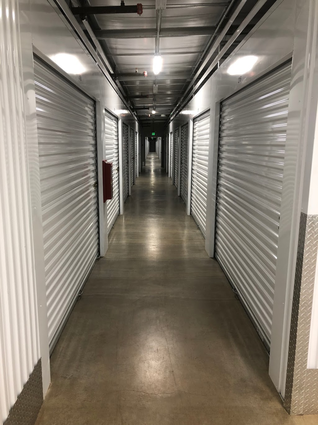 Storewell Self Storage | 28410 Hesperian Blvd, Hayward, CA 94545, USA | Phone: (510) 887-7867