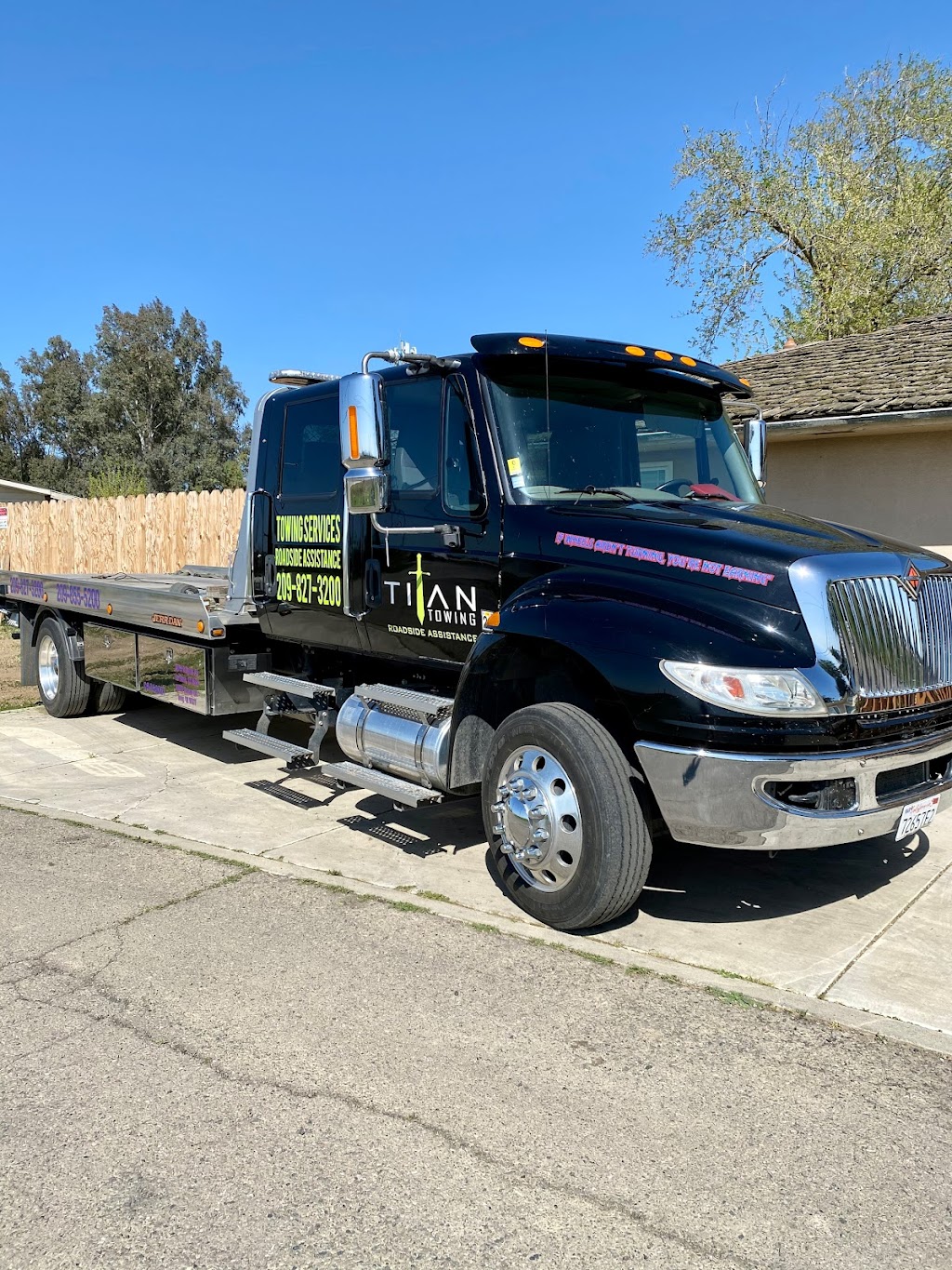 Titan Towing and Roadside Assistance | 26955 Hansen Rd, Tracy, CA 95377, USA | Phone: (833) 717-3200