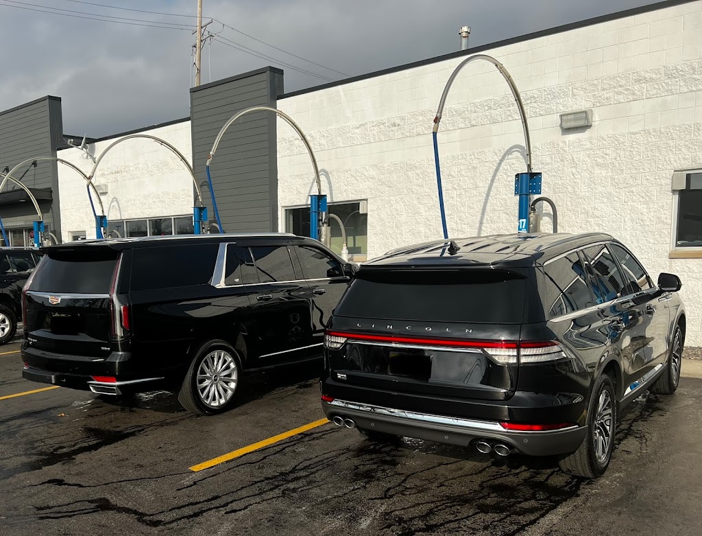 H2o Car wash and Detail Center | 1365 N Arlington Heights Rd, Itasca, IL 60143, USA | Phone: (630) 285-1770